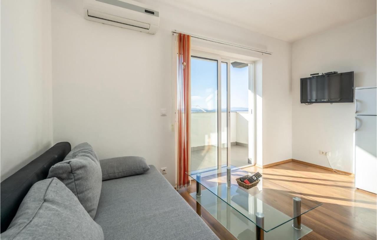 Stunning Apartment In Crikvenica With Wifi Exterior photo